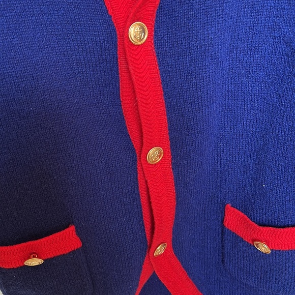 Rope picnic blue and red knit wool cardigan. Gold button. - Picture 3 of 5
